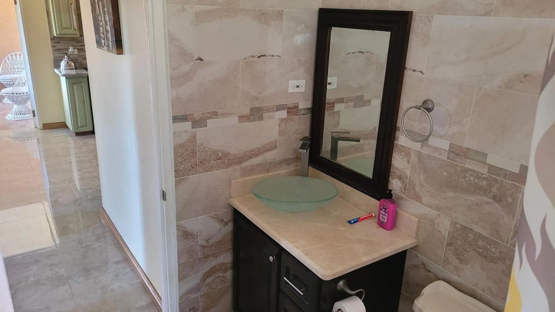 Dw Apartments With Garage And Hot Tub Mandeville