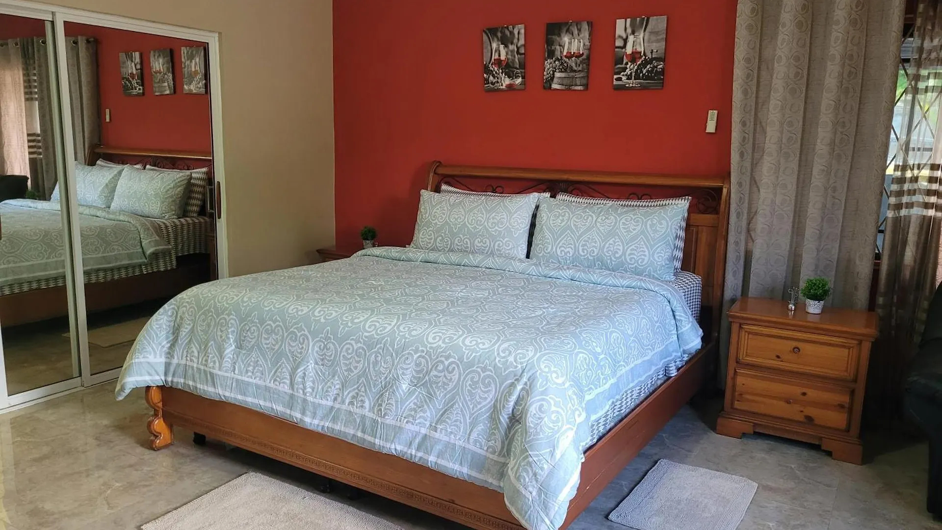 Dw Apartments With Garage And Hot Tub Mandeville